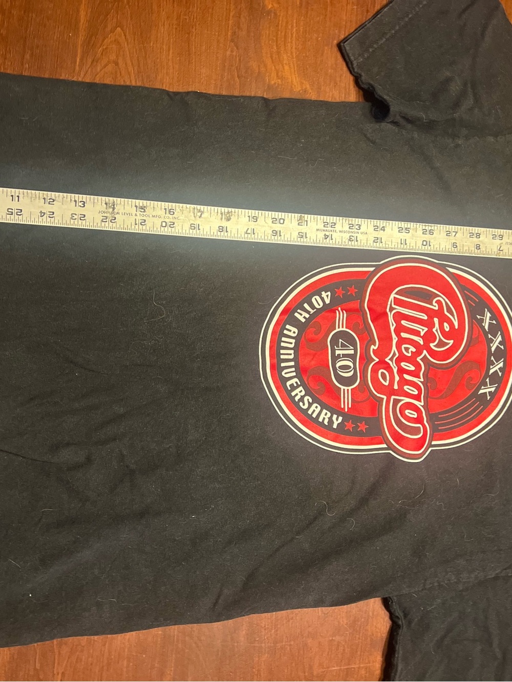 chic 40th Anniversary Graphic Tee - Black with Red Emblem